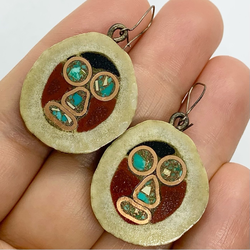 VINTAGE UNIQUE HORN MULTI STONE INLAY ETHNIC TRIBAL FACE COPPER EARRINGS RARE